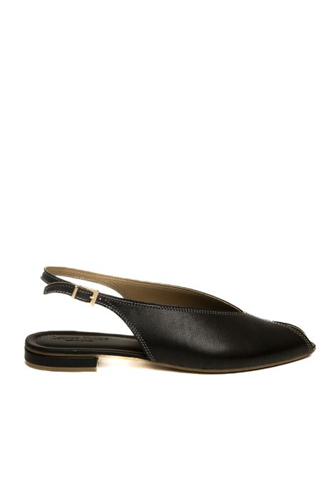  LAUREN HUTTON | D15SASSY-NERO